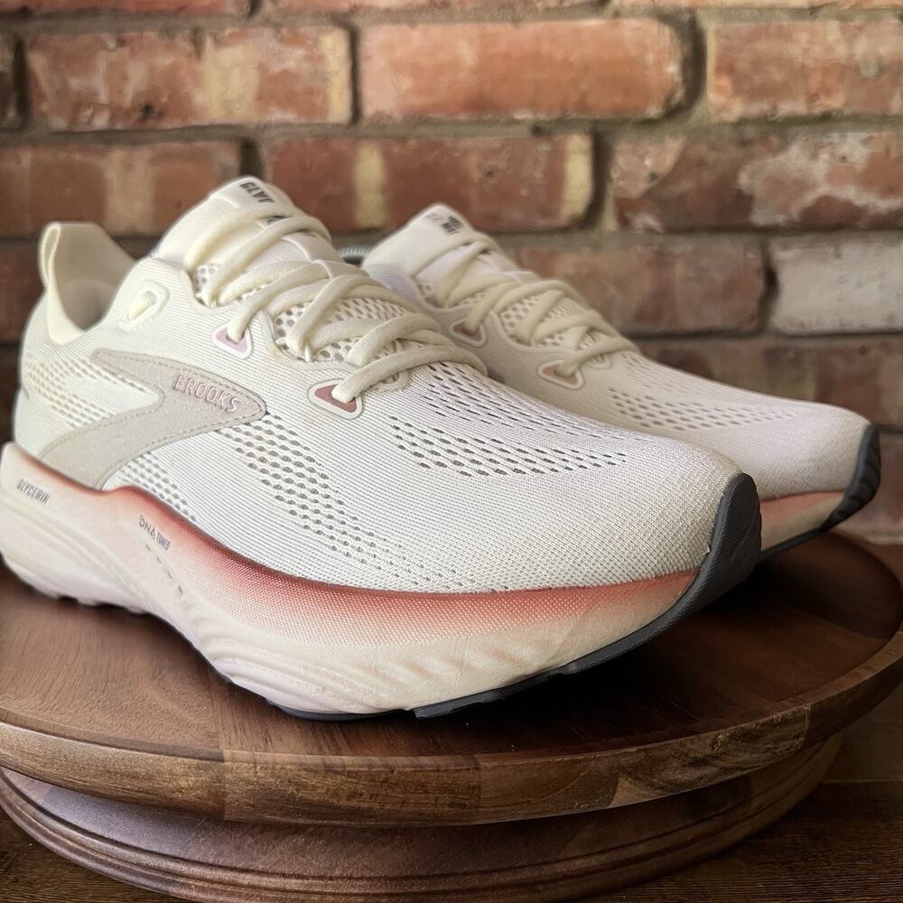 Brooks Glycerin 22 Cushioned Cream Taupe Running Shoes Sneakers Women's 11 - Picture 2 of 16